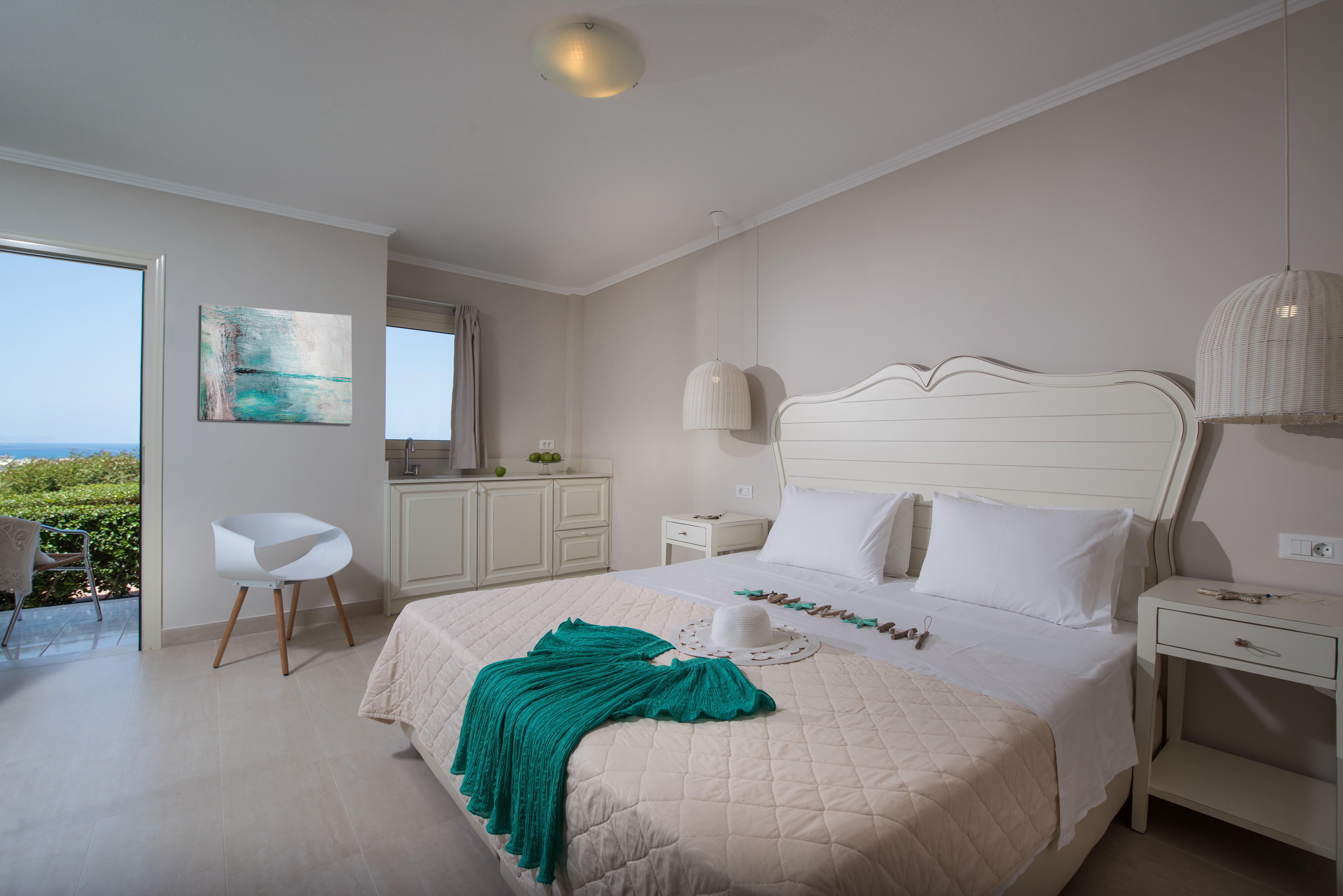 Notos Heights Hotel & Suites Malia Esterno foto