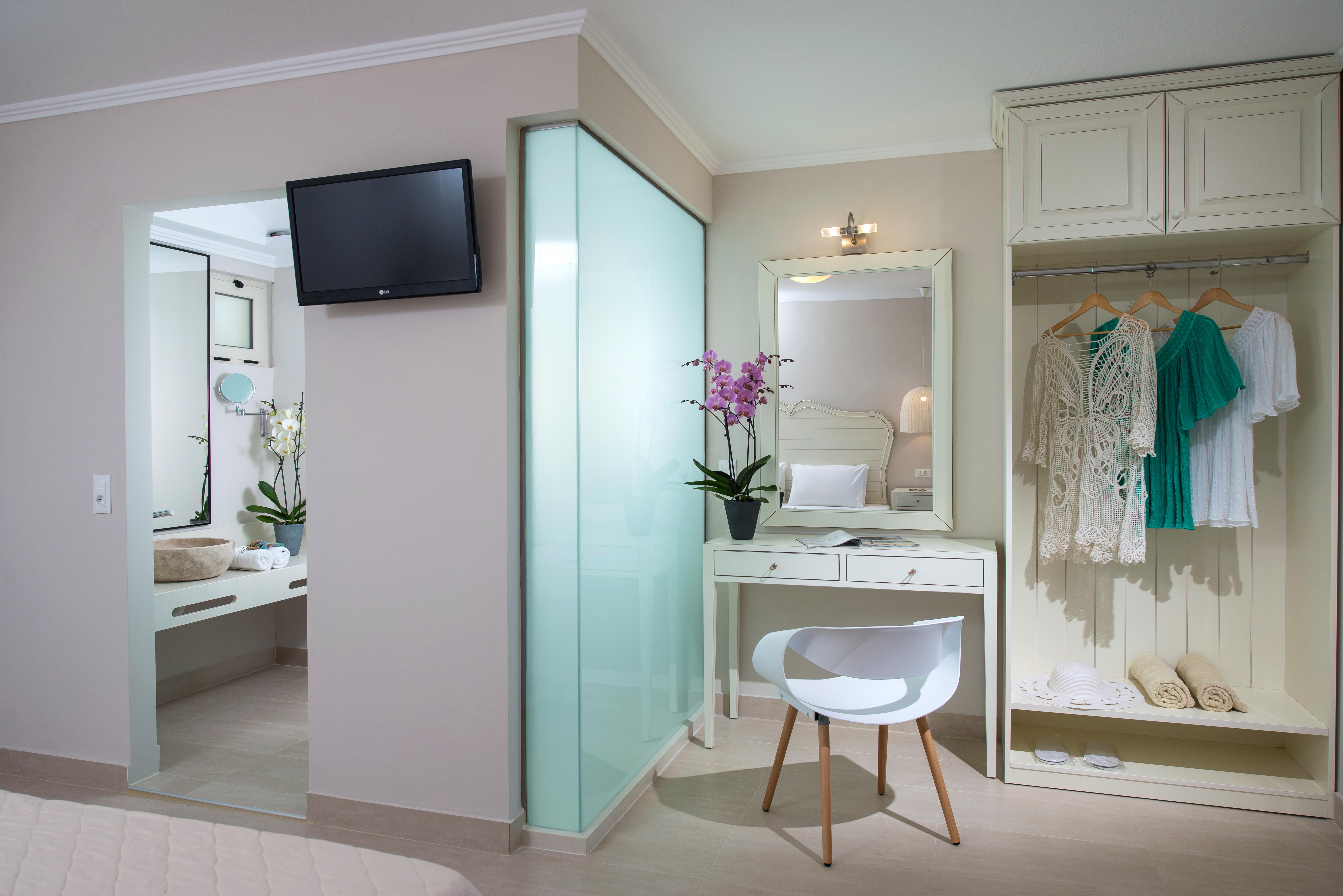 Notos Heights Hotel & Suites Malia Esterno foto