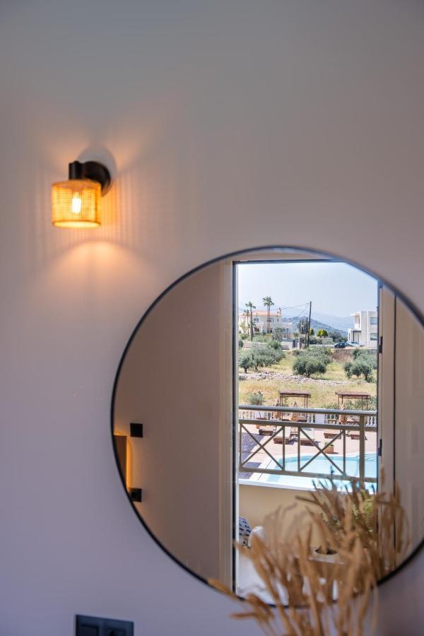 Notos Heights Hotel & Suites Malia Esterno foto