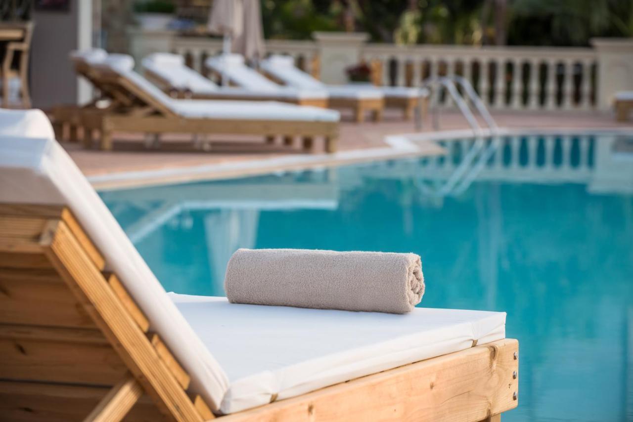 Notos Heights Hotel & Suites Malia Esterno foto